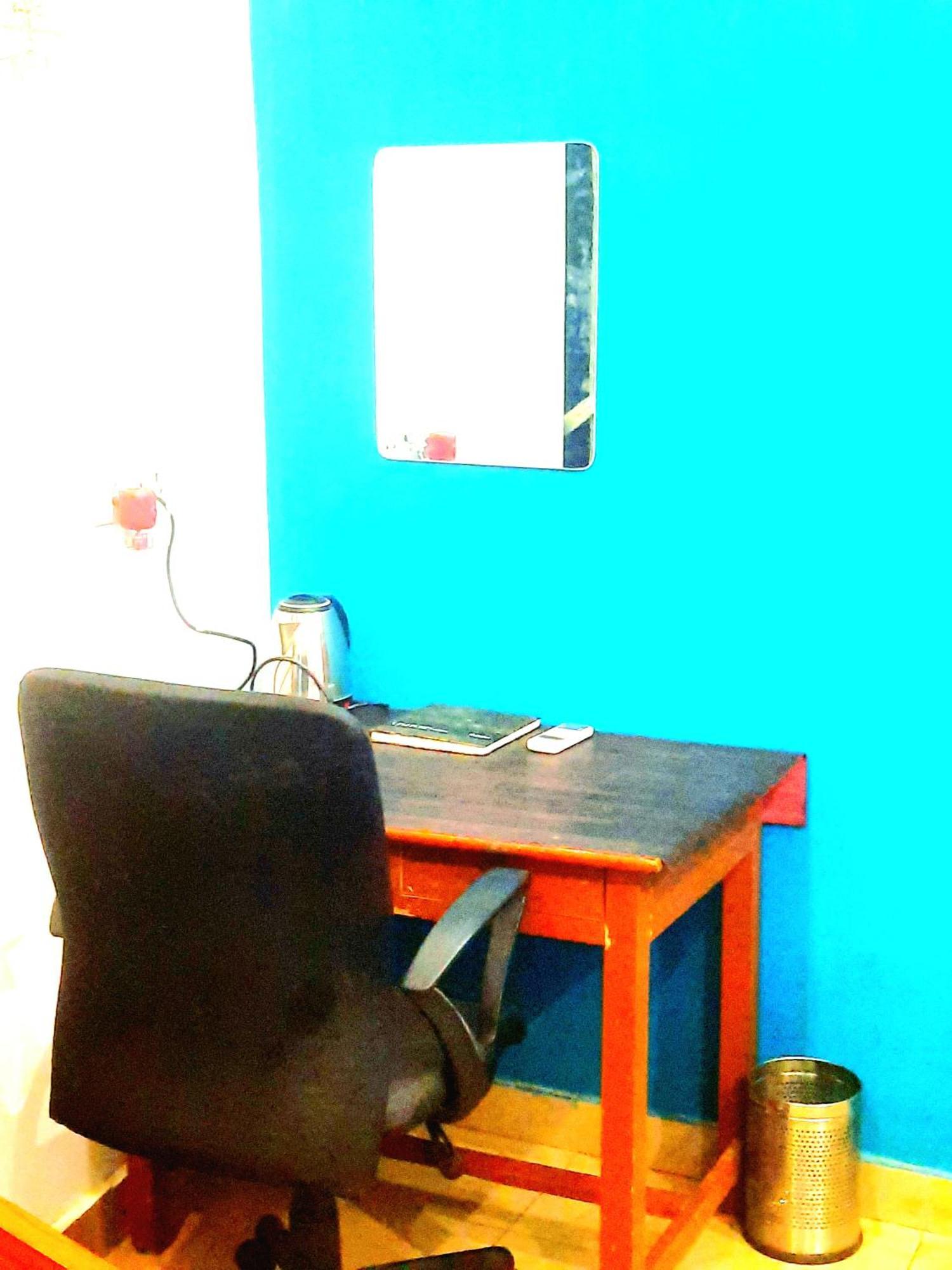 Gokul Pg Homestay Gorakhpur Phòng bức ảnh